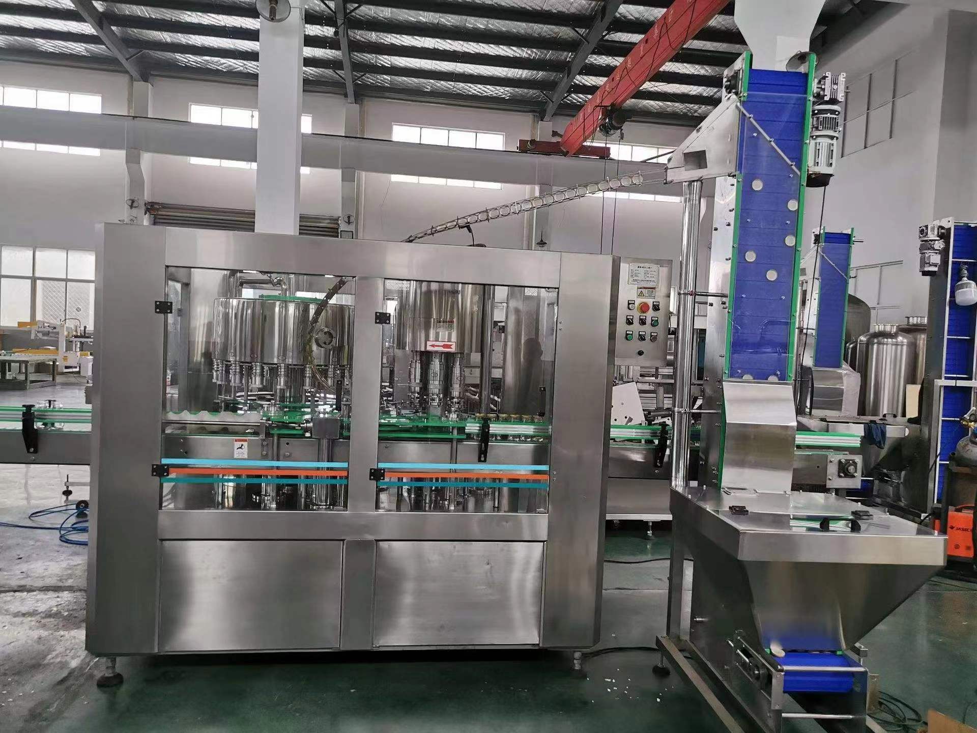 植物化肥二合一灌装旋盖一体机
